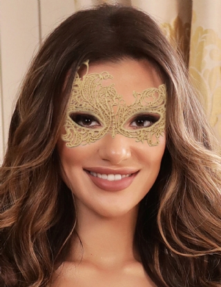 2Pcs Enchanting Gold Eye Mask